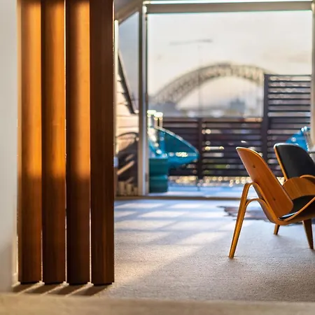 Cremorne Point Manor Hotel Sydney Exterior photo